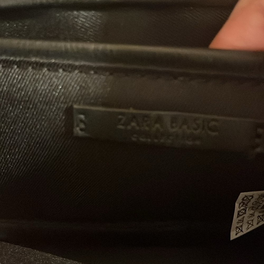 ZARA Basic Collection Black Clutch - Picture 6 of 8